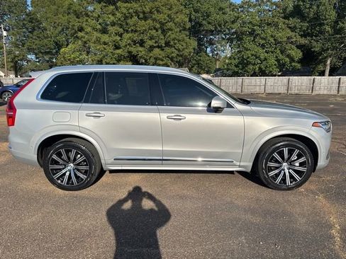 Used 2023 Volvo XC90 B6 Plus w/ Protection Package Premier image 4