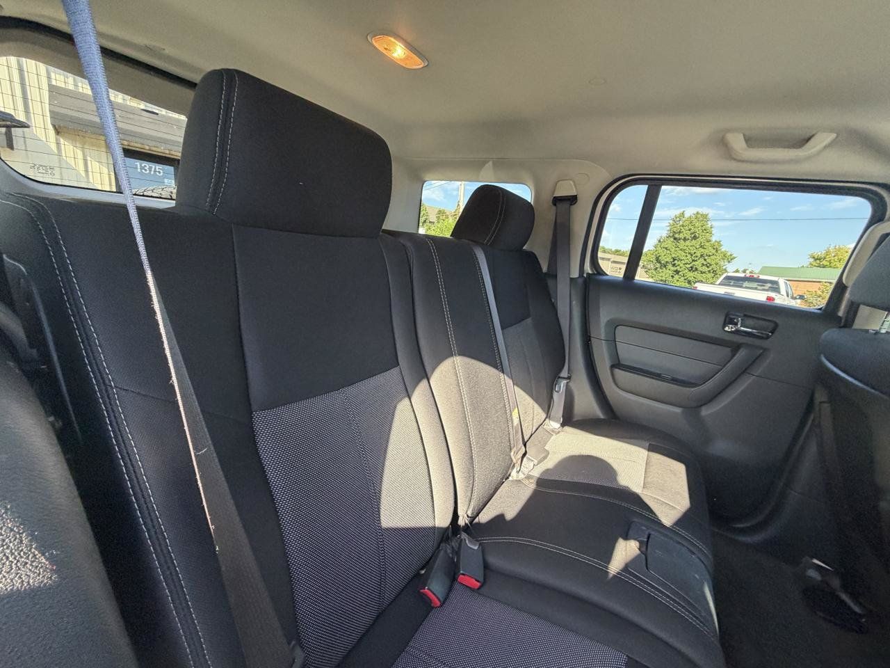 Used 2006 HUMMER H3 AWD/4WD image 32