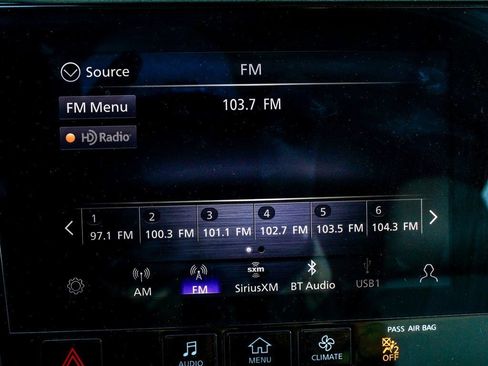 Used 2022 INFINITI QX50 Sensory image 21