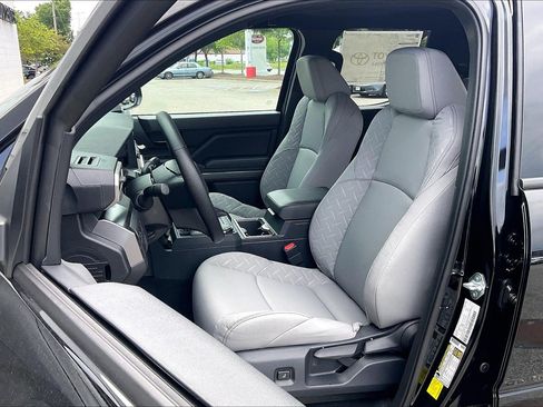 New 2026 Toyota Tacoma SR5 AWD/4WD image 11