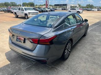 Used 2024 Nissan Altima 2.5 SV FWD video 4