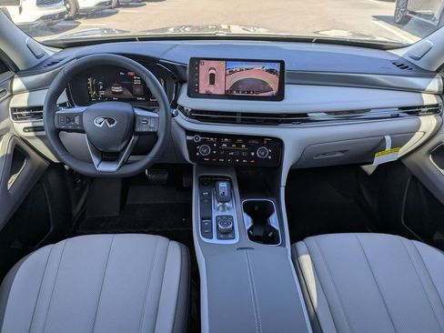 New 2026 INFINITI QX60 Luxe w/ Family Package image 17