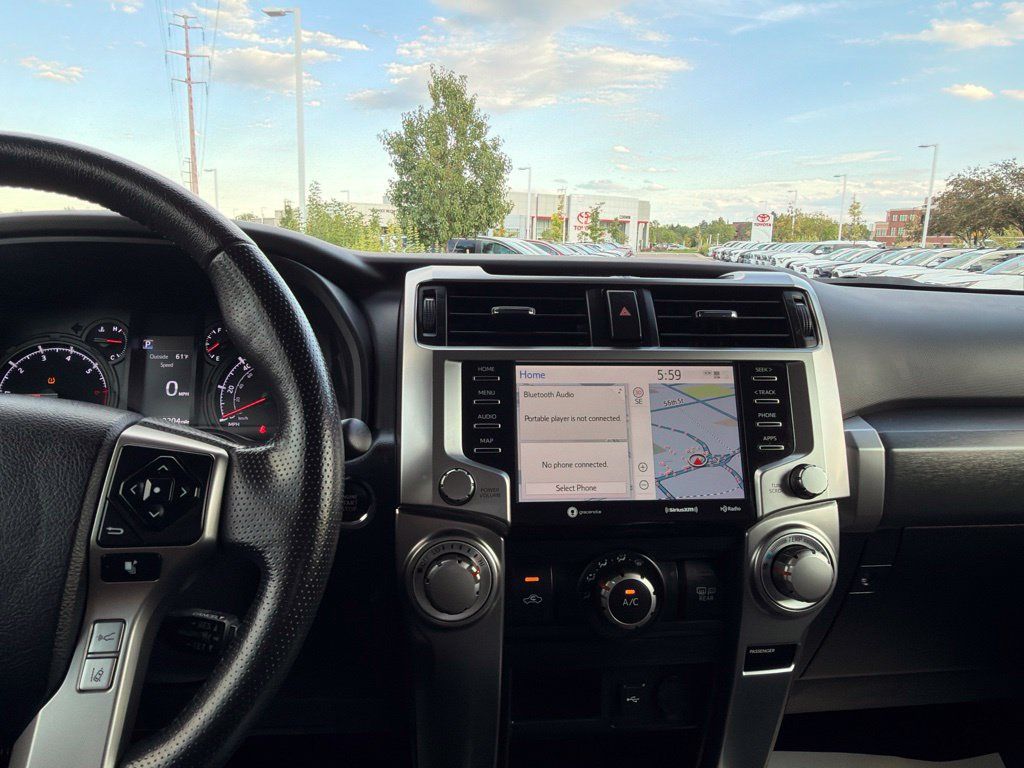 Used 2024 Toyota 4Runner SR5 Premium AWD/4WD image 32