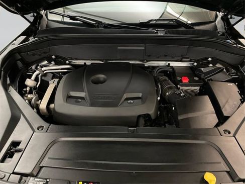 Used 2018 Volvo XC90 T6 Inscription image 12