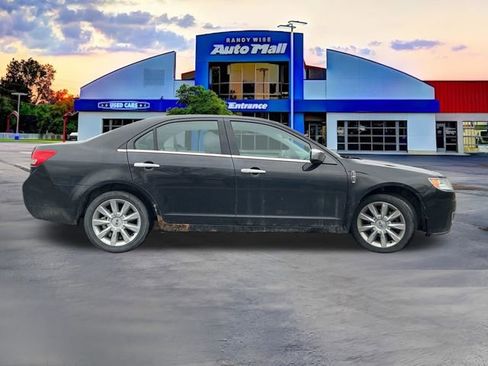 Used 2012 Lincoln MKZ image 8