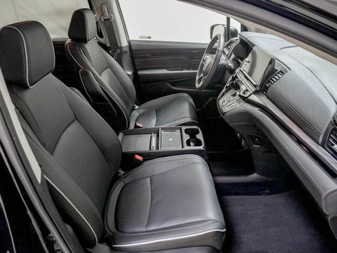 Certified 2026 Honda Odyssey Elite image 34