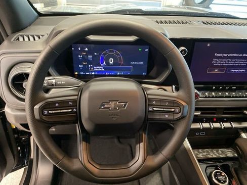 New 2026 Chevrolet Colorado Trail Boss AWD/4WD image 12