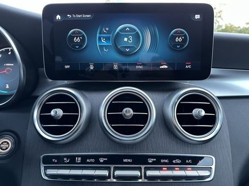 Certified 2022 Mercedes-Benz GLC 300 4MATIC image 22