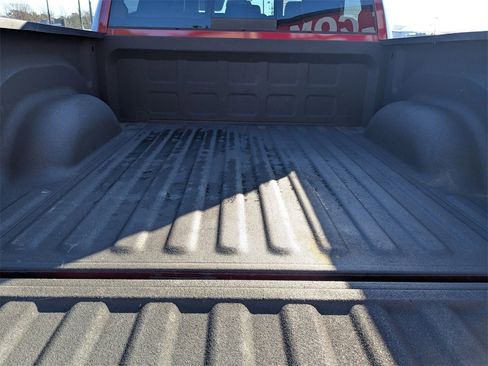 Used 2017 RAM 1500 Laramie w/ Convenience Group image 24