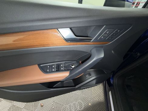 Used 2022 Audi Q5 2.0T Premium Plus w/ Premium Plus Package image 15