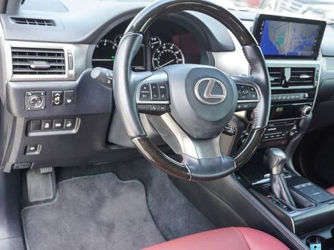 Used 2023 Lexus GX 460 Premium w/ Premium Package AWD/4WD image 13