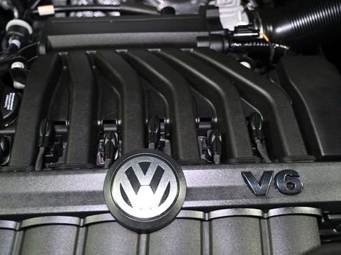 Used 2022 Volkswagen Atlas SEL Premium image 21