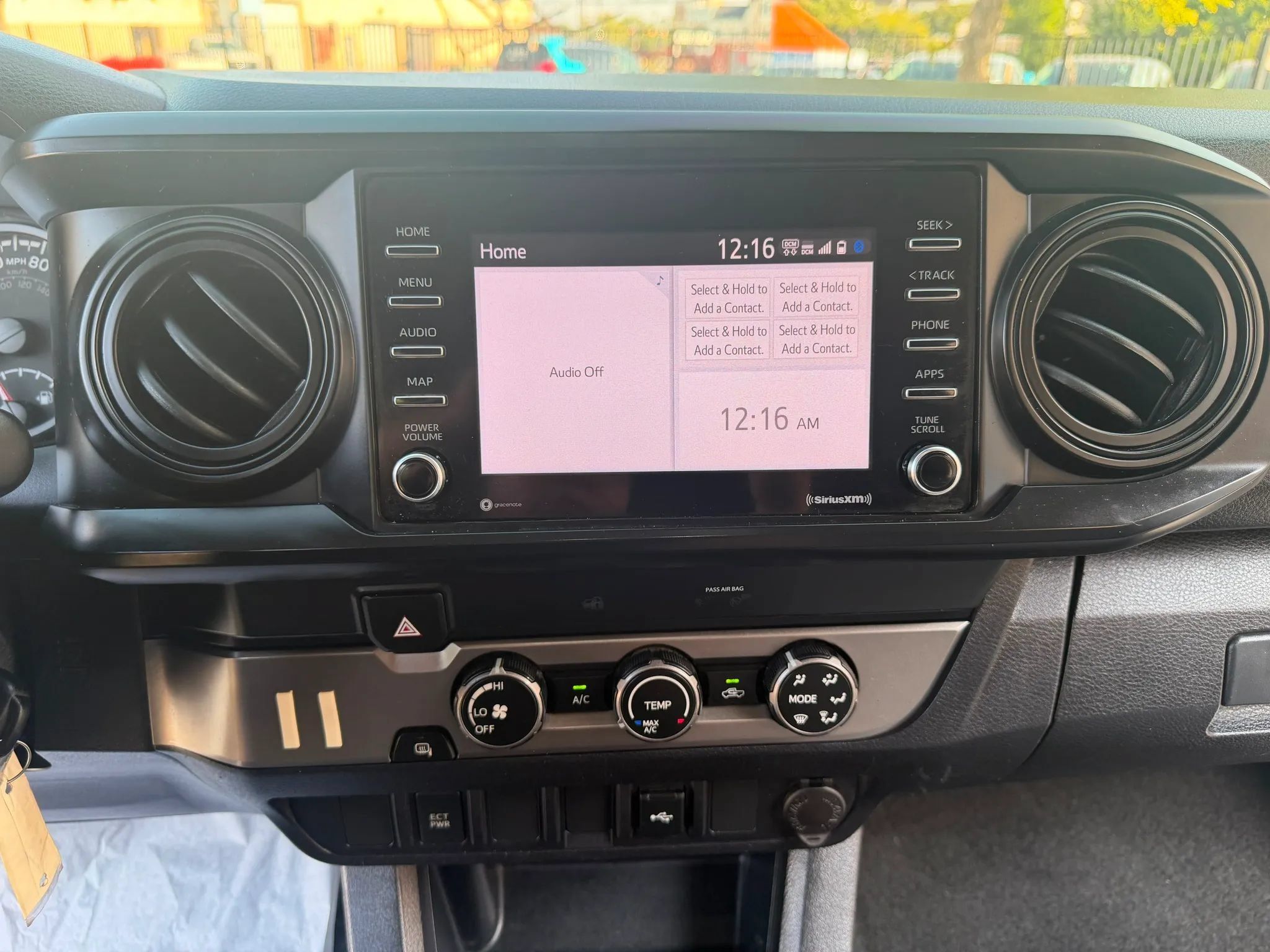 Used 2020 Toyota Tacoma SR w/ SR Convenience Package RWD image 19