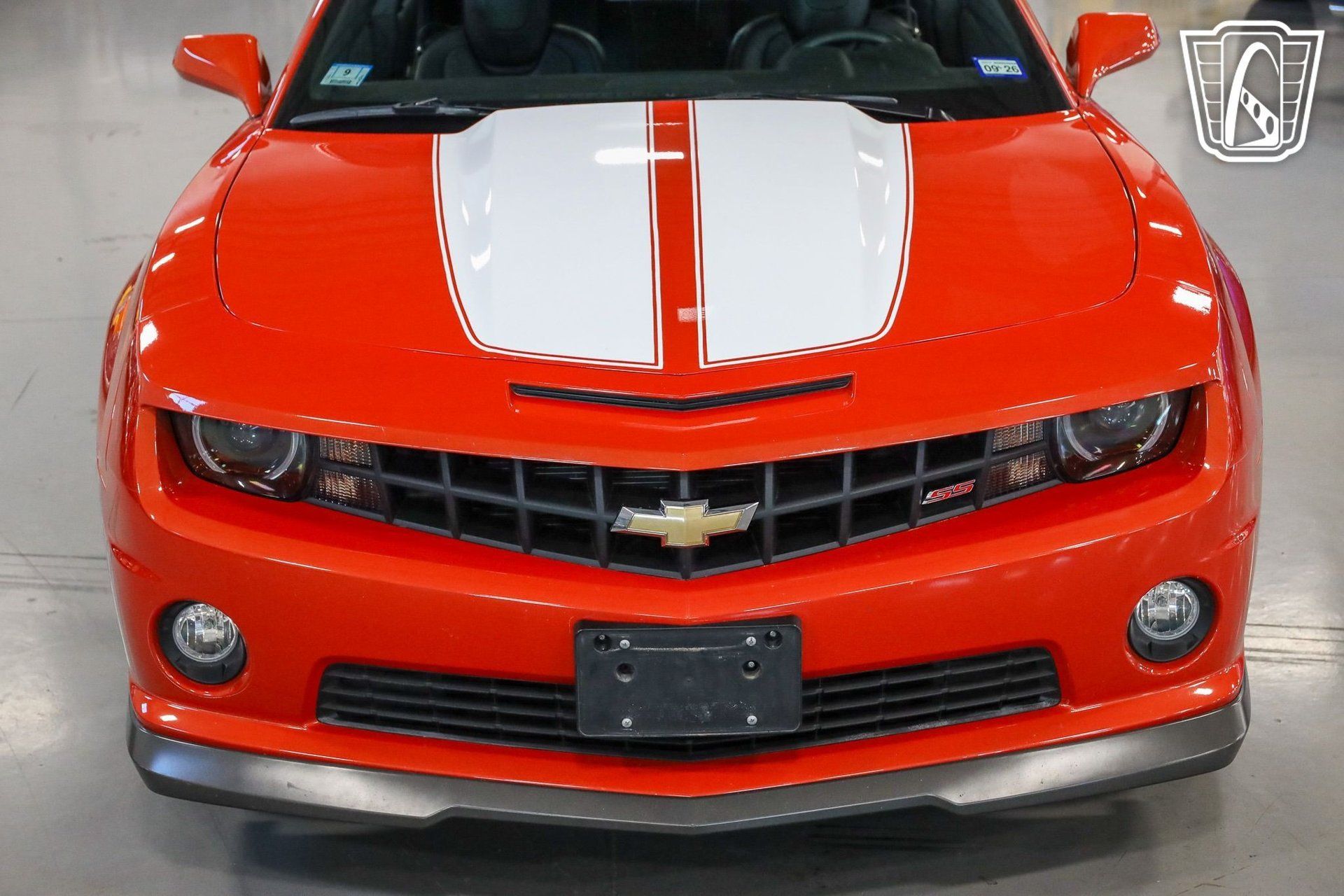 Used 2010 Chevrolet Camaro SS w/ LPO, Ground Effects Package RWD image 9