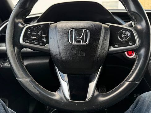 Used 2019 Honda Civic Sport image 9