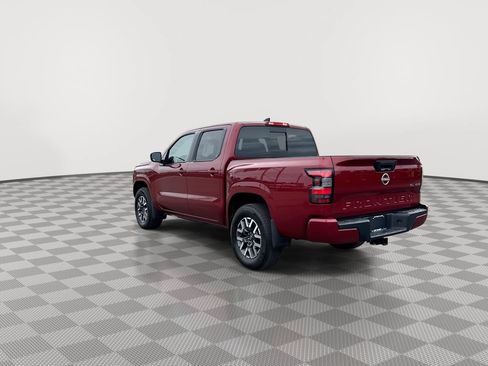 Certified 2024 Nissan Frontier SL AWD/4WD image 8