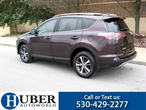 Used 2018 Toyota RAV4 XLE image 3