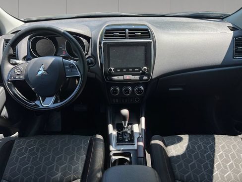 Used 2025 Mitsubishi Outlander Sport ES AWD/4WD image 12
