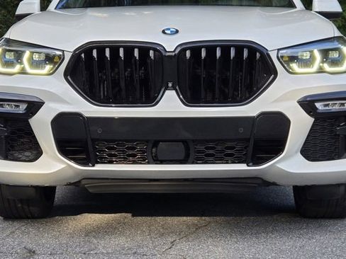 Used 2020 BMW X6 M50i w/ Executive Package image 13