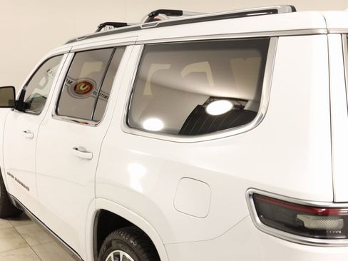 Used 2022 Jeep Grand Wagoneer Series III w/ Rear Seat Video Group 1 image 51