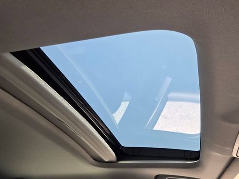 Certified 2024 Acura Integra FWD image 17