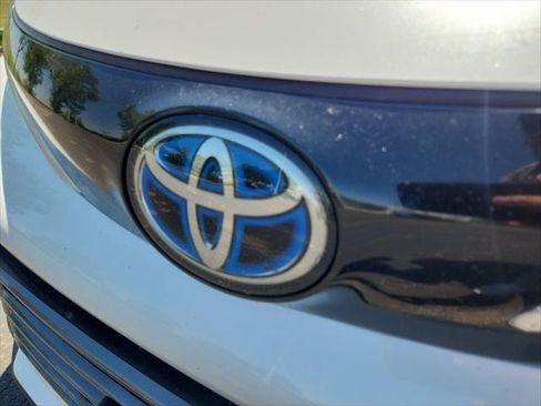 Certified 2023 Toyota Sienna Limited AWD/4WD image 23