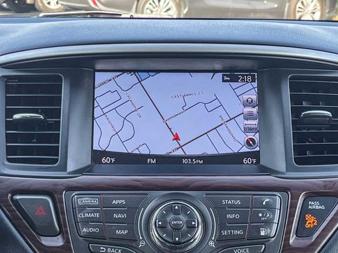 Used 2019 Nissan Pathfinder Platinum w/ Cargo Package image 10