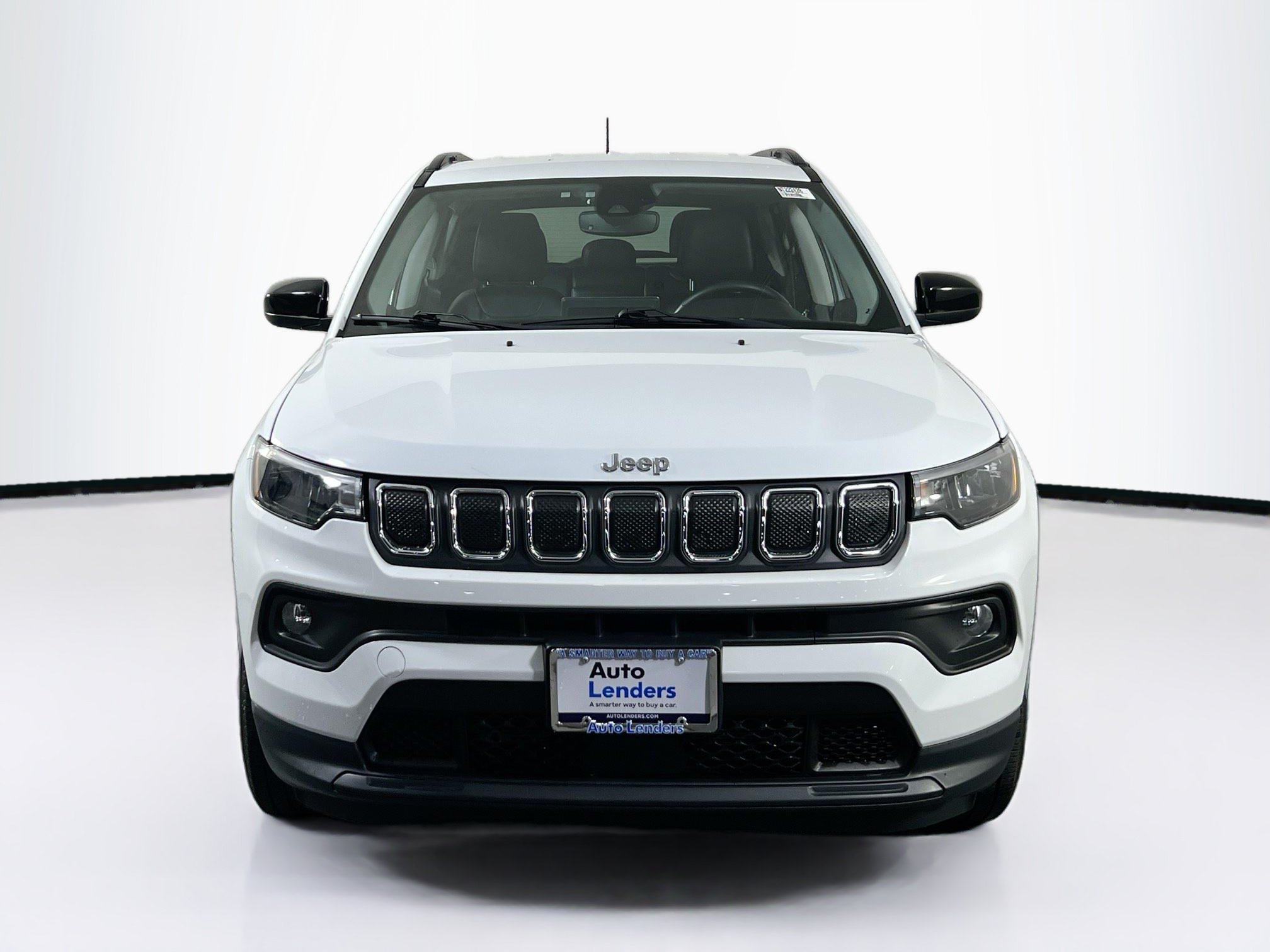 Used 2022 Jeep Compass Latitude AWD/4WD image 2