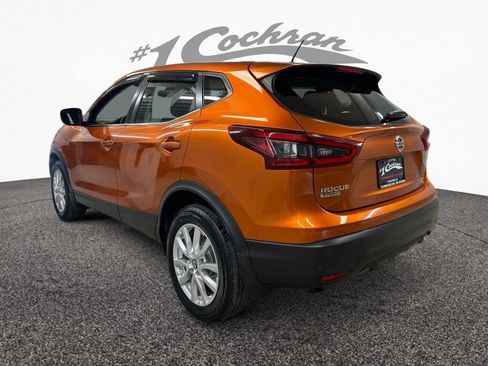 Used 2022 Nissan Rogue Sport S image 16