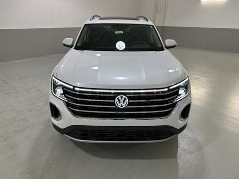 New 2026 Volkswagen Atlas SE image 3