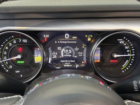 Used 2023 Jeep Wrangler Sahara image 21