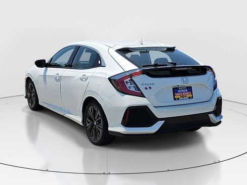 Used 2018 Honda Civic EX image 6