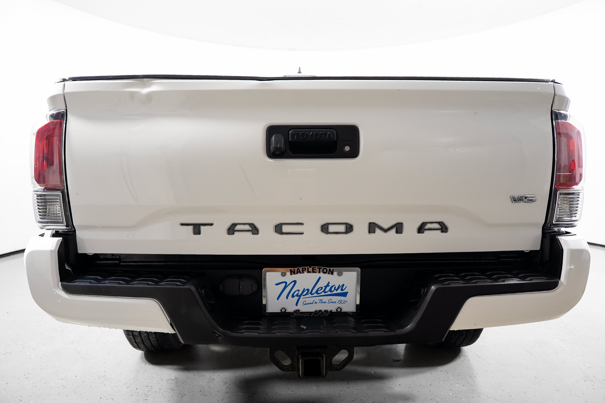 Used 2020 Toyota Tacoma TRD Sport RWD image 11