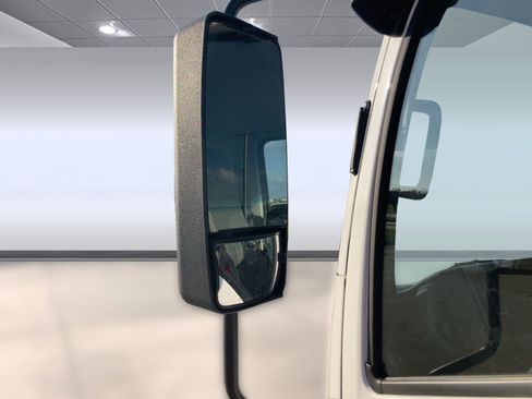 New 2025 Chevrolet Low Cab Forward image 26