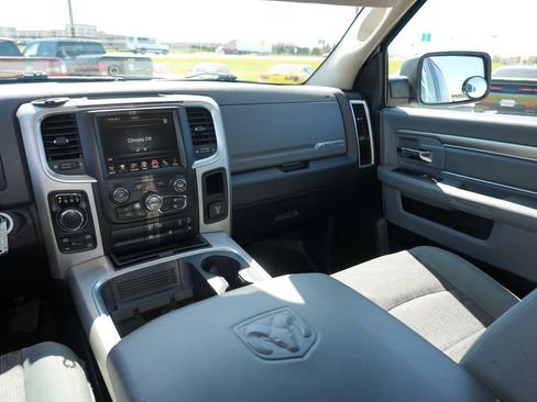 Used 2017 RAM 1500 Big Horn AWD/4WD image 21