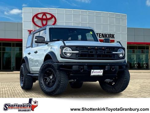 Used 2024 Ford Bronco Wildtrak AWD/4WD image 1