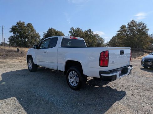 Used 2022 Chevrolet Colorado LT w/ Fleet Safety Package image 5