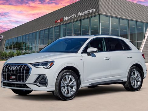 Certified 2025 Audi Q3 2.0T Premium w/ Convenience Package image 7