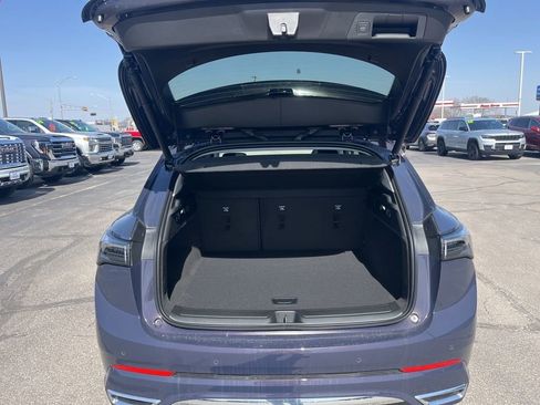 New 2026 Buick Envision Avenir image 11