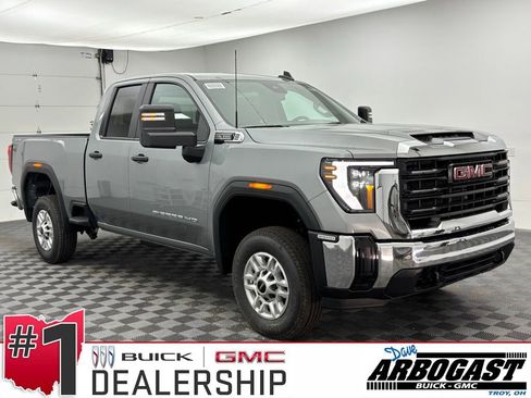 New 2026 GMC Sierra 2500 Pro image 1
