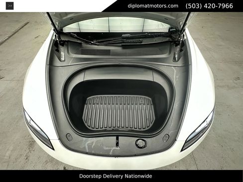 Used 2024 Tesla Model 3 Standard Range image 39