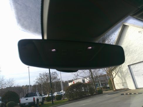 Used 2022 Volkswagen Tiguan SE image 28