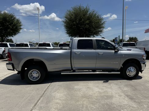 Used 2024 RAM 3500 Laramie w/ Safety Group AWD/4WD image 3