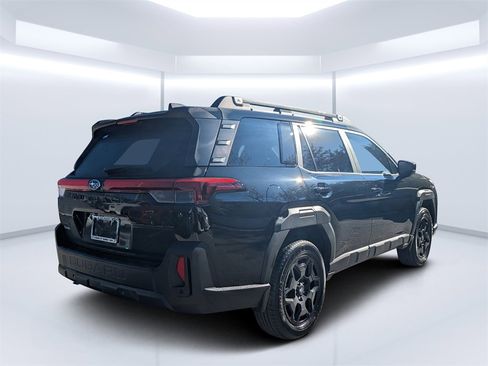 New 2026 Subaru Outback Limited image 3