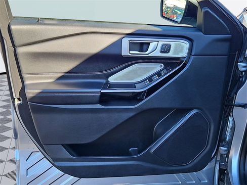 Used 2022 Ford Explorer ST w/ Equipment Group 401A image 10
