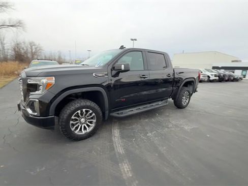 Used 2020 GMC Sierra 1500 AT4 w/ AT4 Premium Package image 4