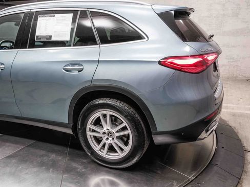 Certified 2026 Mercedes-Benz GLC 300 image 8