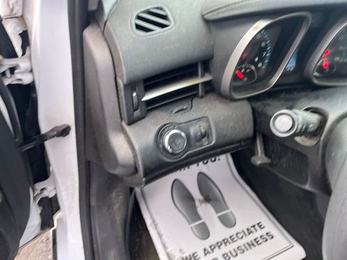 Used 2016 Chevrolet Malibu LT image 14