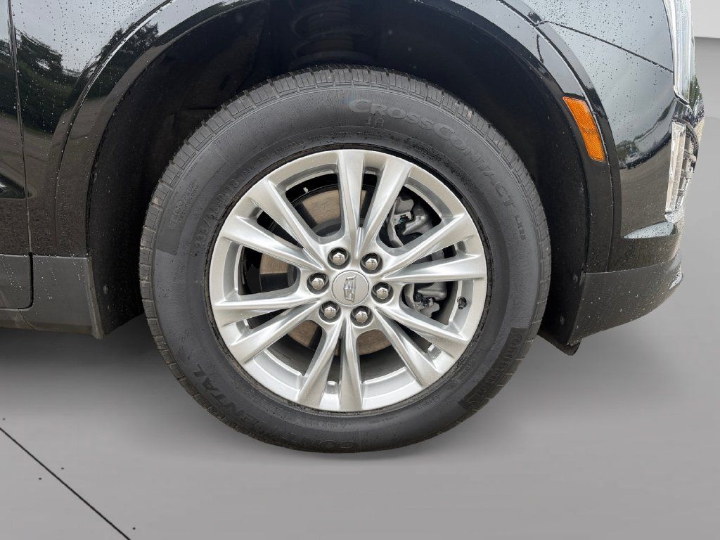 Used 2025 Cadillac XT5 Luxury AWD/4WD image 9