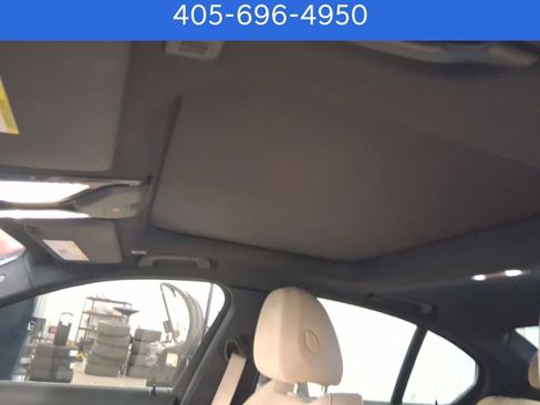 Used 2021 BMW 330i xDrive Sedan w/ Convenience Package image 20